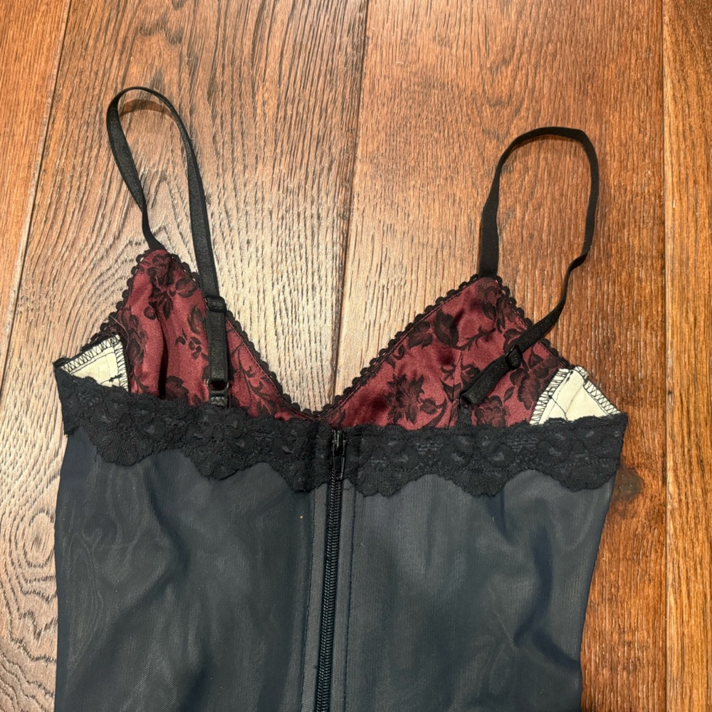 LE CHATEAU VINTAGE WOMEN’S FLORAL SATIN CORSET TOP, SIZE SMALL, BLACK - Picture 9 of 13